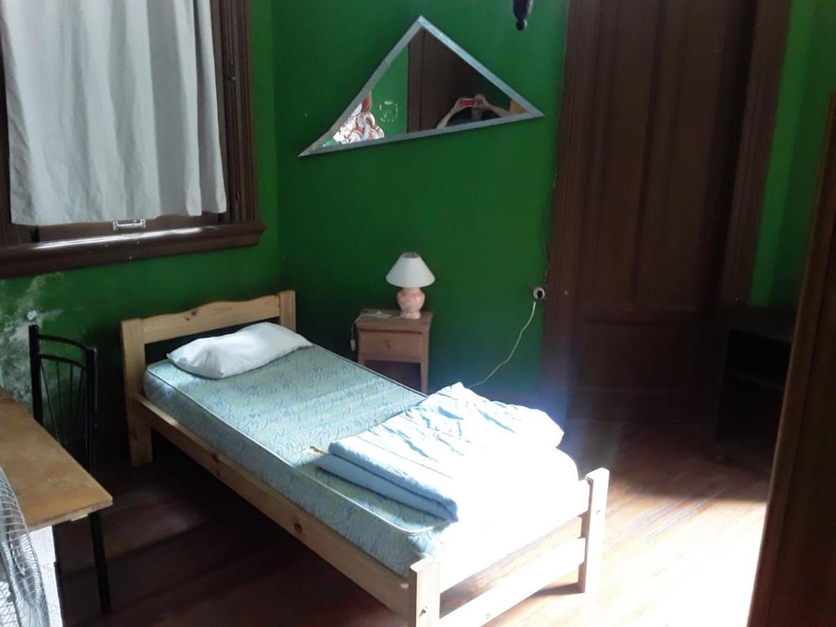 Habitac Indiv Casa De Familia, Flores Buenos Aires Eksteriør billede