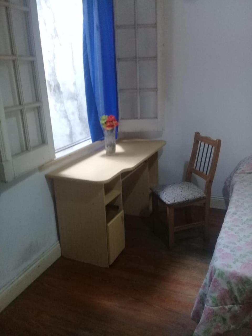 Habitac Indiv Casa De Familia, Flores Buenos Aires Eksteriør billede