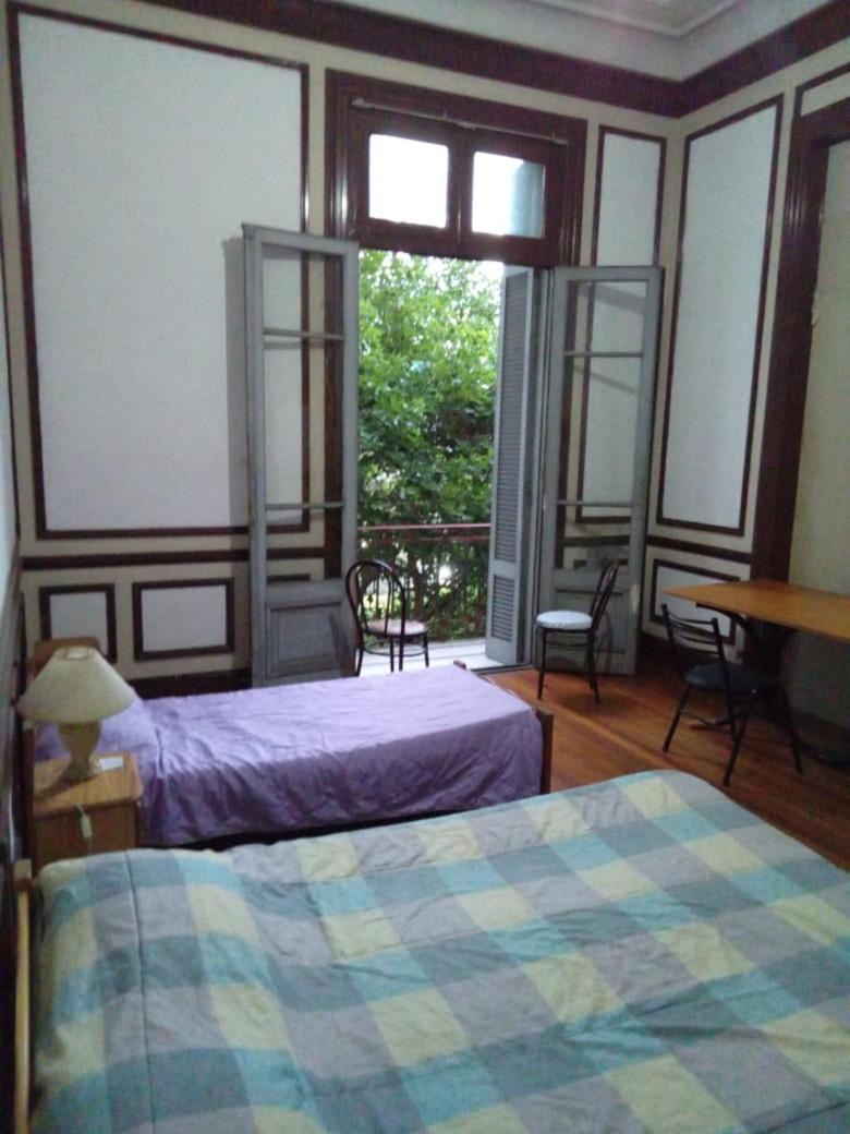 Habitac Indiv Casa De Familia, Flores Buenos Aires Eksteriør billede