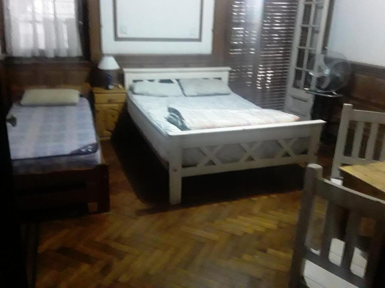 Habitac Indiv Casa De Familia, Flores Buenos Aires Eksteriør billede