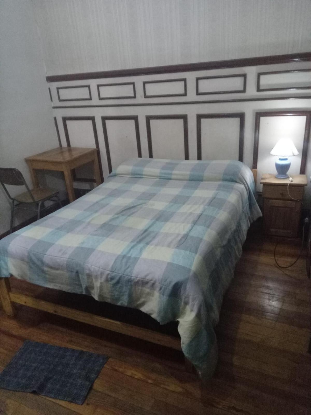 Habitac Indiv Casa De Familia, Flores Buenos Aires Eksteriør billede