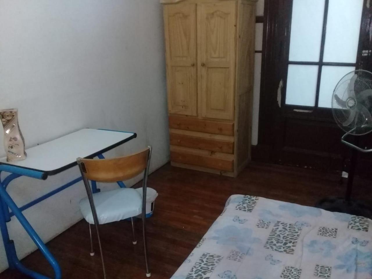 Habitac Indiv Casa De Familia, Flores Buenos Aires Eksteriør billede